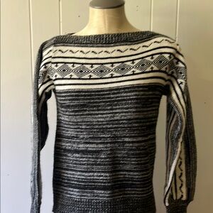 Vintage Black and White Patterned Sweater